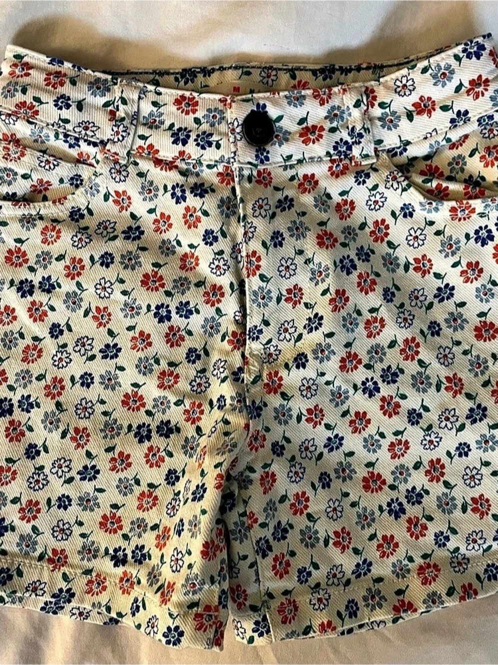 Mini Boden Floral High-Waist Shorts in Cream & Blue Size Medium
